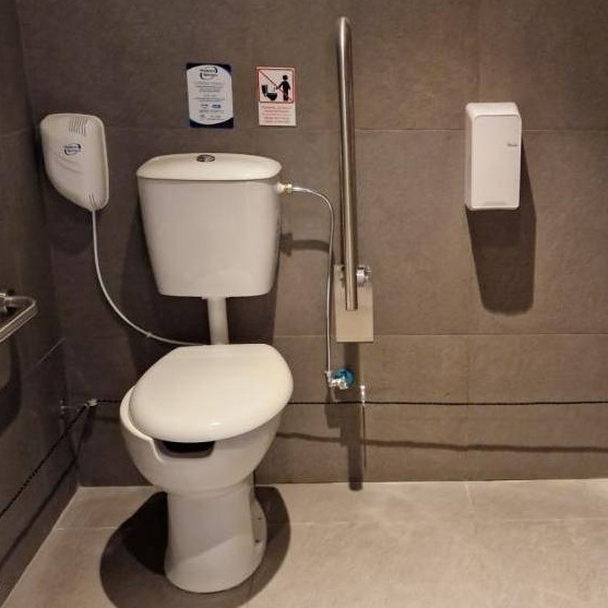 ΣΥΥΣΤΗΜΑ ΚΛΗΣΗΣ ΚΙΝΔΥΝΟΥ WC AMEΑ ME ΠΕΡΙΜΕΤΡΙΚΟ ΚΟΡΔΟΝΙ - ΣΕ ΑΛΥΣΙΔΑ ΕΣΤΙΑΣΗΣ